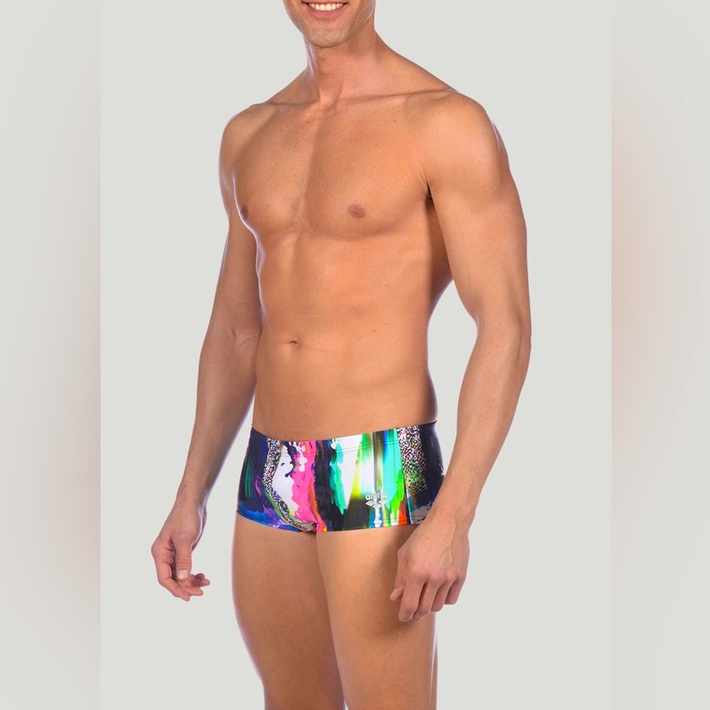 ARENA Mens Vivid Square Leg Swim Trunks Brief Short 34 Medium LAST ONE